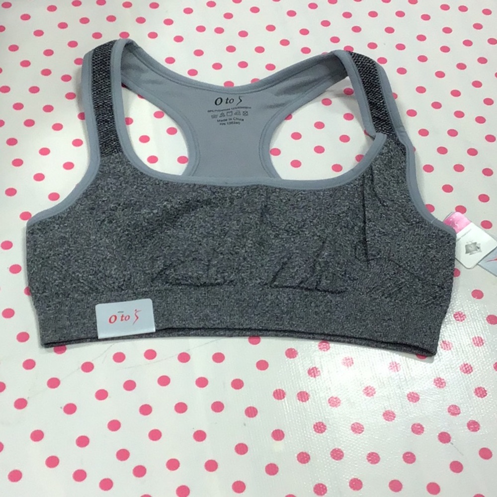 Racer back sports bra, size L/XL RUNS SMALL , gray